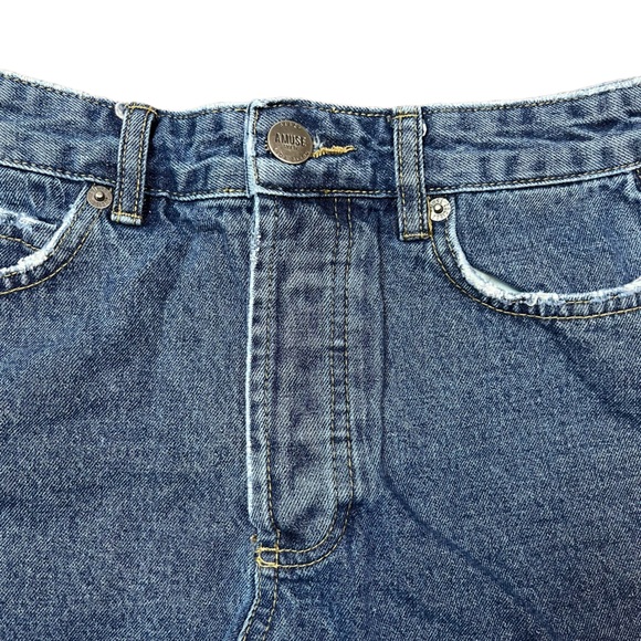 Amuse Society Cut Off Medium Wash Shorts Size 25 Women - Picture 2 of 6
